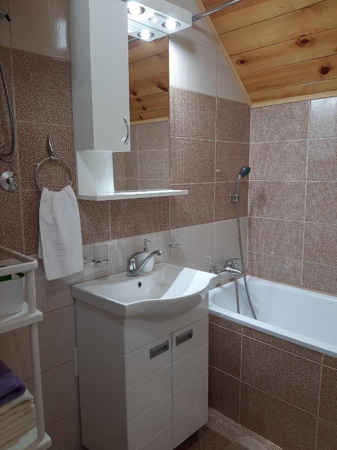 Apartmani Ogi I Ana Баїна-Башта Екстер'єр фото
